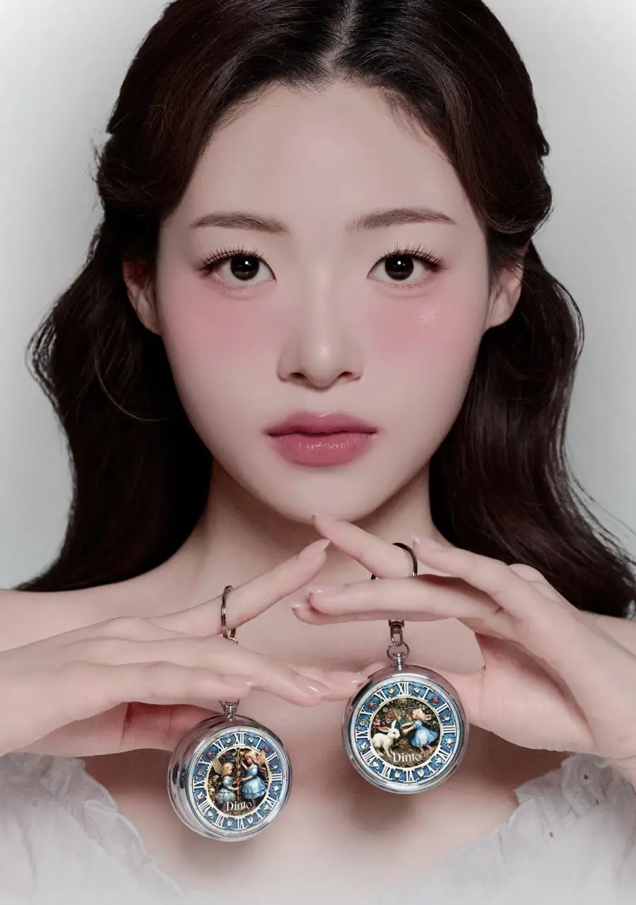딘토 글로잉/블로링 타임 투 키스 & 블러쉬 4.5g 10 colors 상세페이지 6