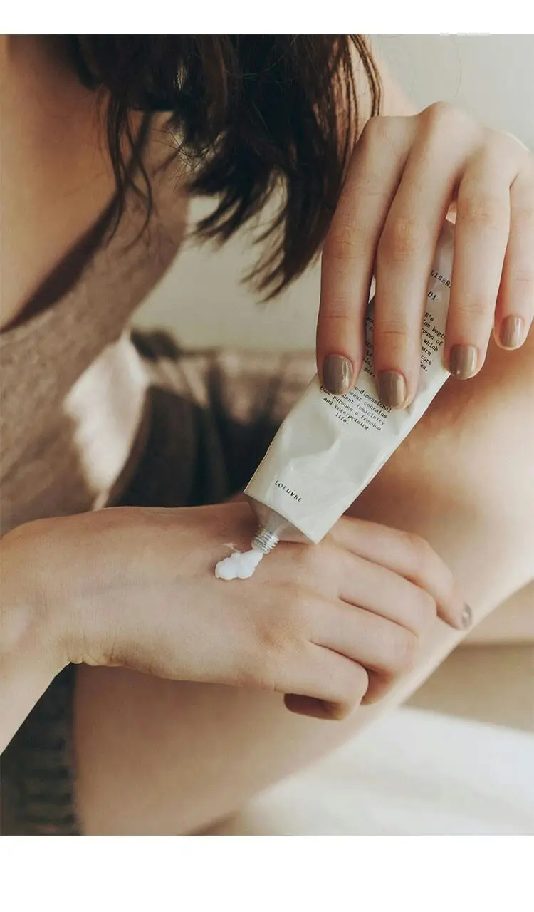 루에브르 퍼퓸 핸드크림 50ml 2종 택 1 상세페이지 10