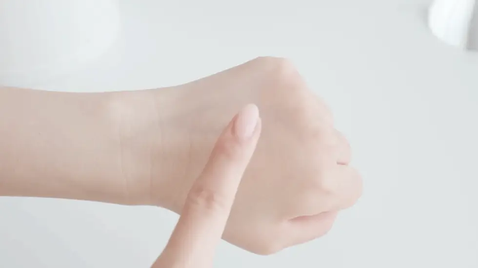 메노킨 30초 글로우 앤 클리어 젤 선크림 50ml 톤업 상세페이지 21