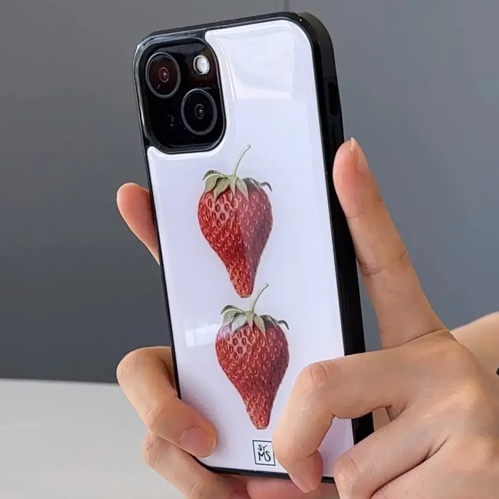 소유마실 Strawberry 에폭시범퍼케이스