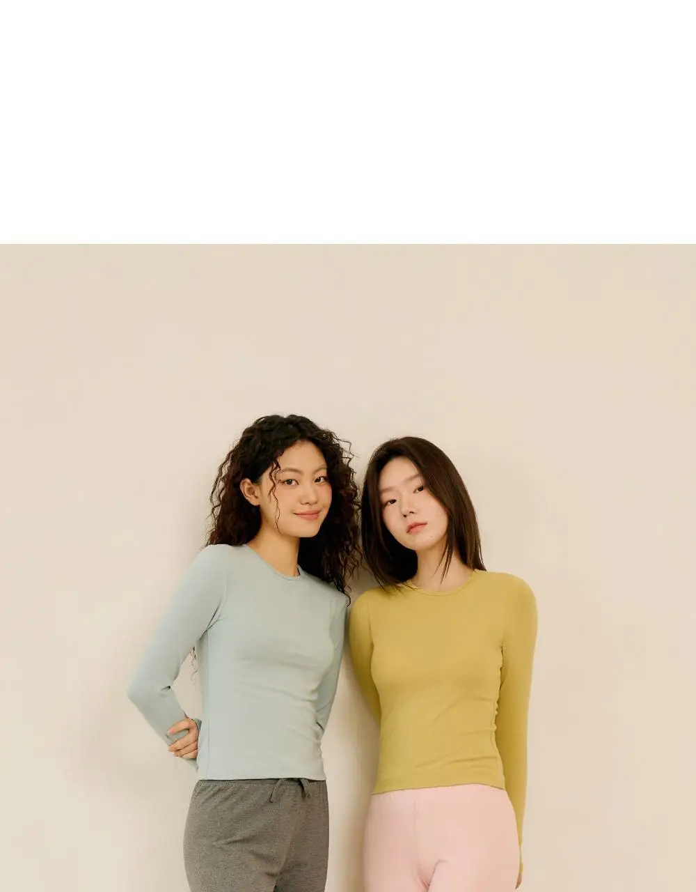 마른파이브 날마다 핑거홀 롱 슬리브 티&부츠컷 팬츠 상하 세트 상세페이지 3