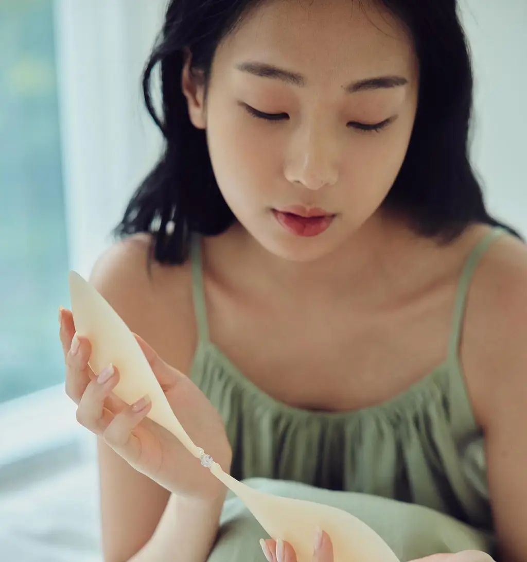 마른파이브 두프리 프리미엄 실리콘 누드브라 파워슬림 상세페이지 49