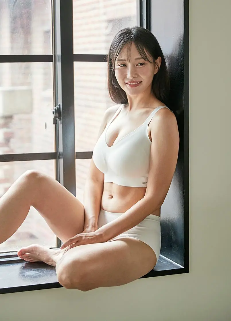 감탄브라 프리미엄 크림 큰컵 후크형 브라 1종 상세페이지 39