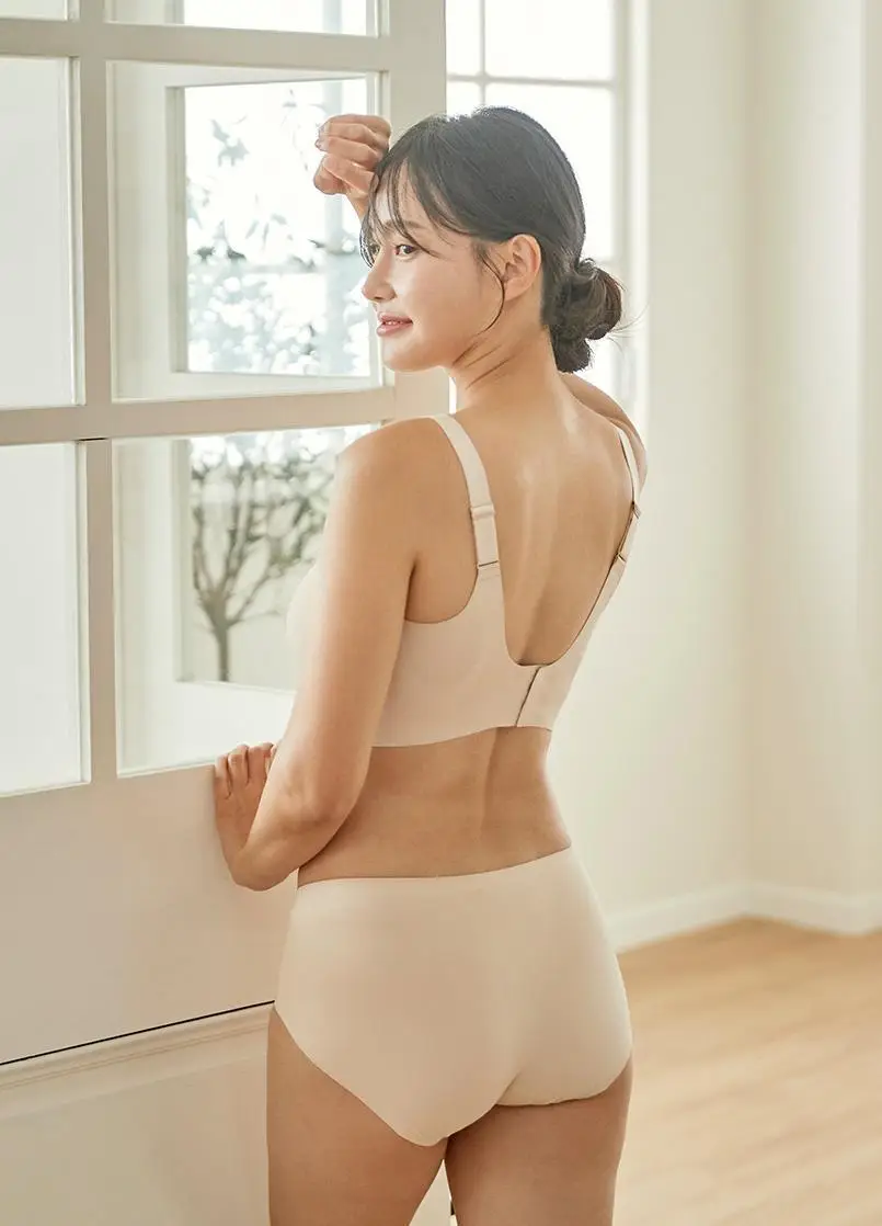 감탄브라 프리미엄 크림 큰컵 후크형 브라 1종 상세페이지 46