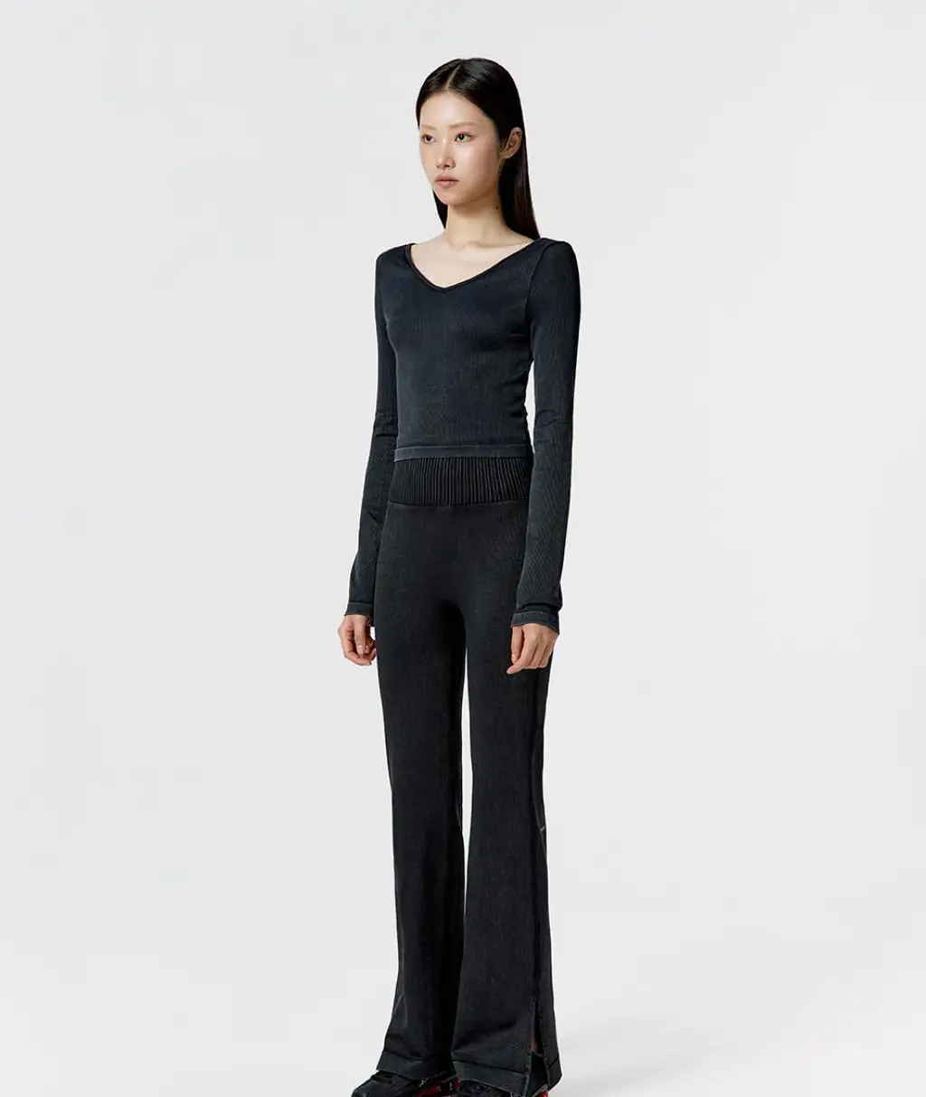 베리시 올텐션 딥 브이넥 탑 상세페이지 7