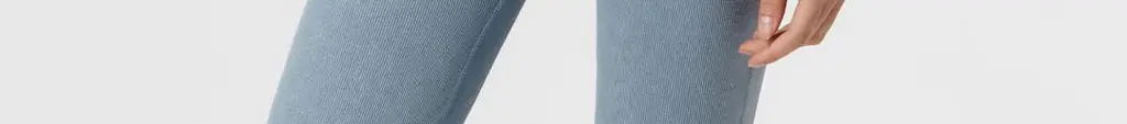 베리시 올텐션 딥 브이넥 탑 상세페이지 16