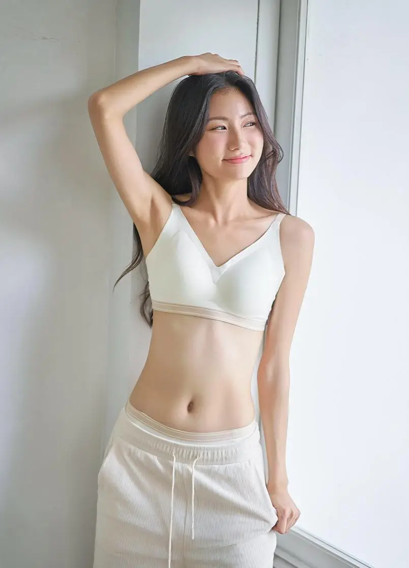 감탄브라 프리미엄 크림 배색 후크형 브라팬티 1Set 상세페이지 45