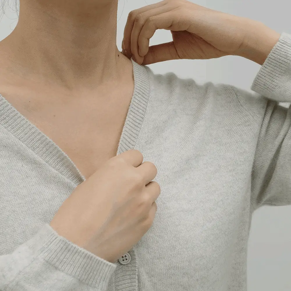 마른파이브 쉬어 V넥 브라탑 크롭 슬림핏 4colors (블랙/브라운/머스타드/베이지) 상세페이지 21