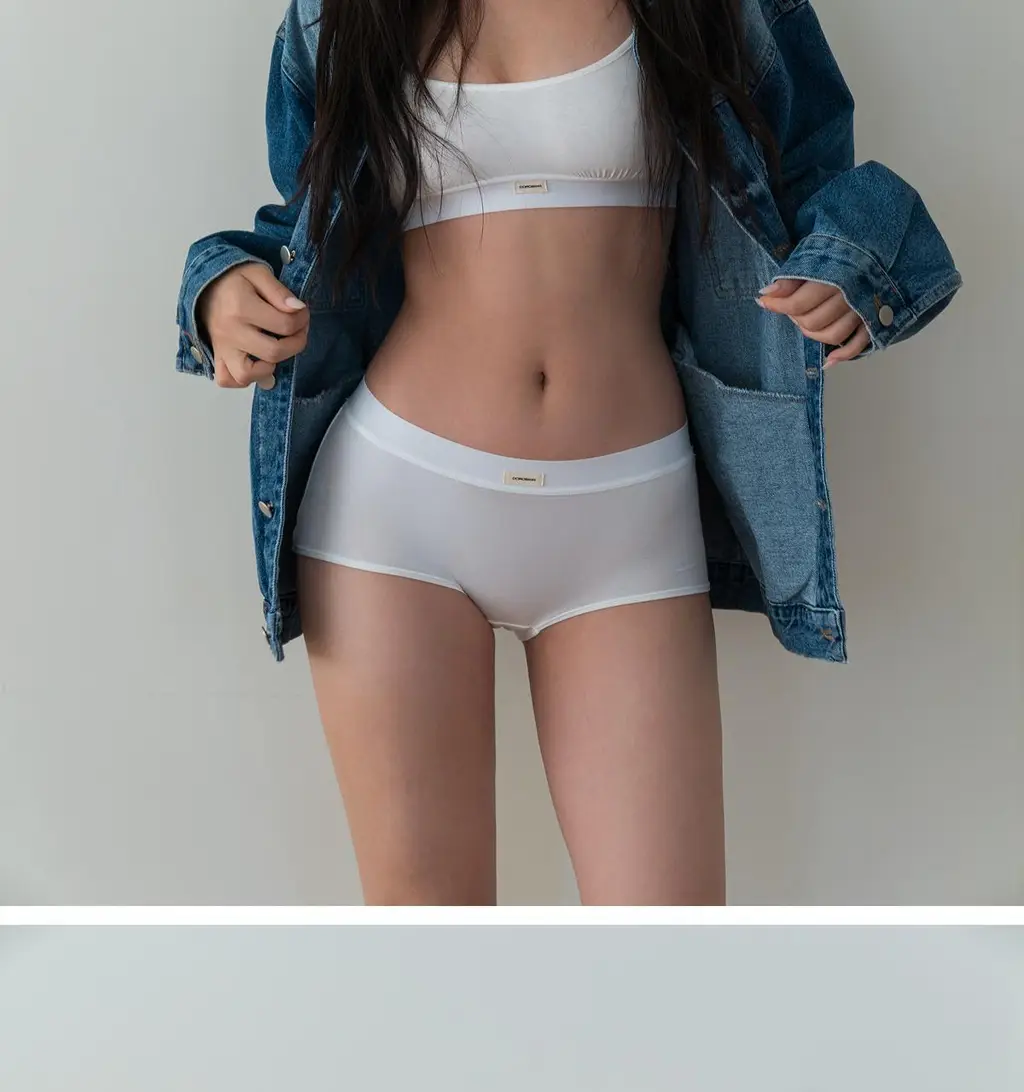 도로시와 미니멀 가먼츠 모달 보이쇼츠 상세페이지 11