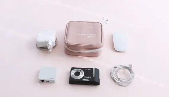 아이코닉 코트니 케이블파우치 상세페이지 3
