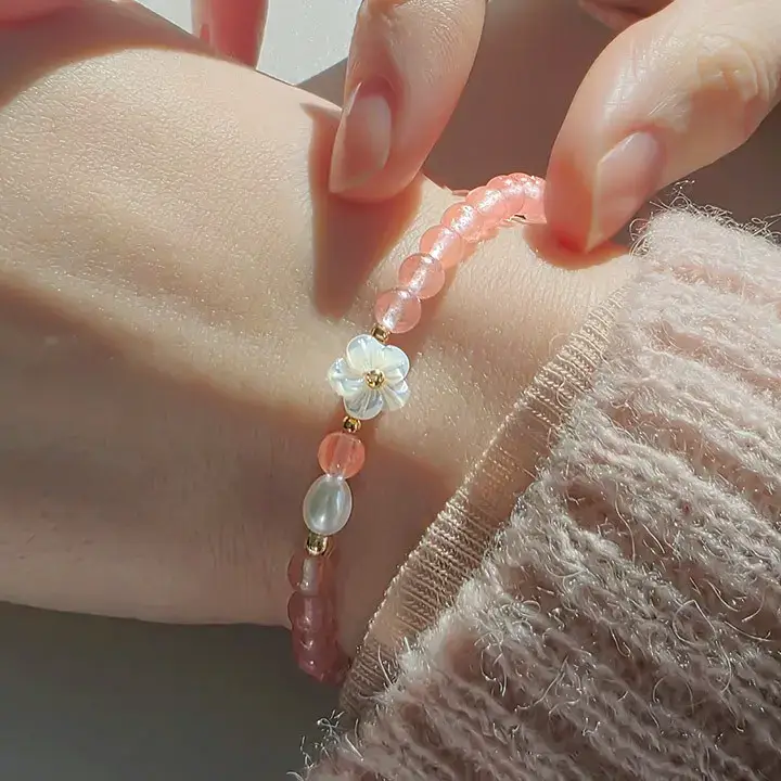 더블유비엘 14k 골드필드 사쿠 천연자개 벚꽃 팔찌