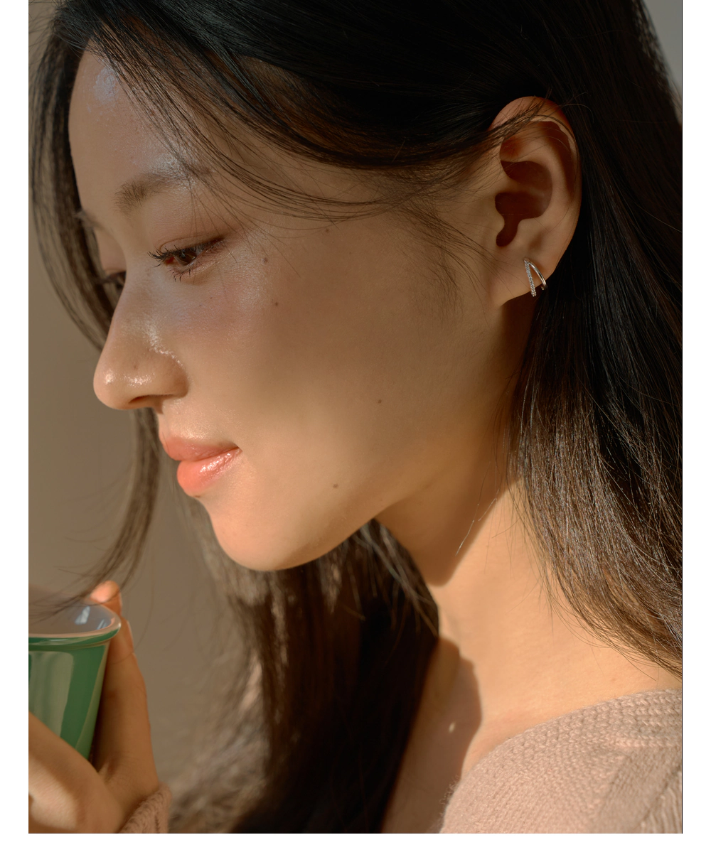 더블유비엘 14k post 듀얼 샤인 원터치 링 귀걸이 상세페이지 5