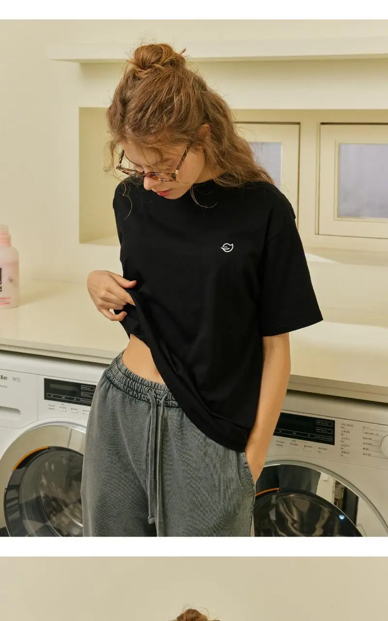 휘게언더웨어 뉴버디 코튼 면 루즈핏 릴렉스핏 로고 반팔 티셔츠 - 블랙 상세페이지 11