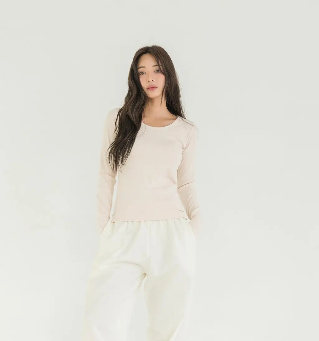 도로시와 미니멀 가먼츠 골지 긴팔 상의 상세페이지 17