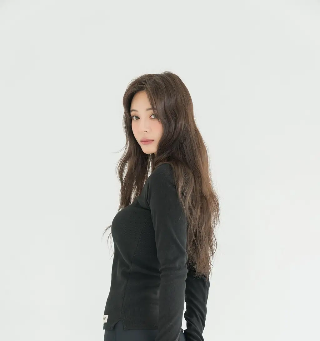 도로시와 미니멀 가먼츠 골지 긴팔 상의 상세페이지 27